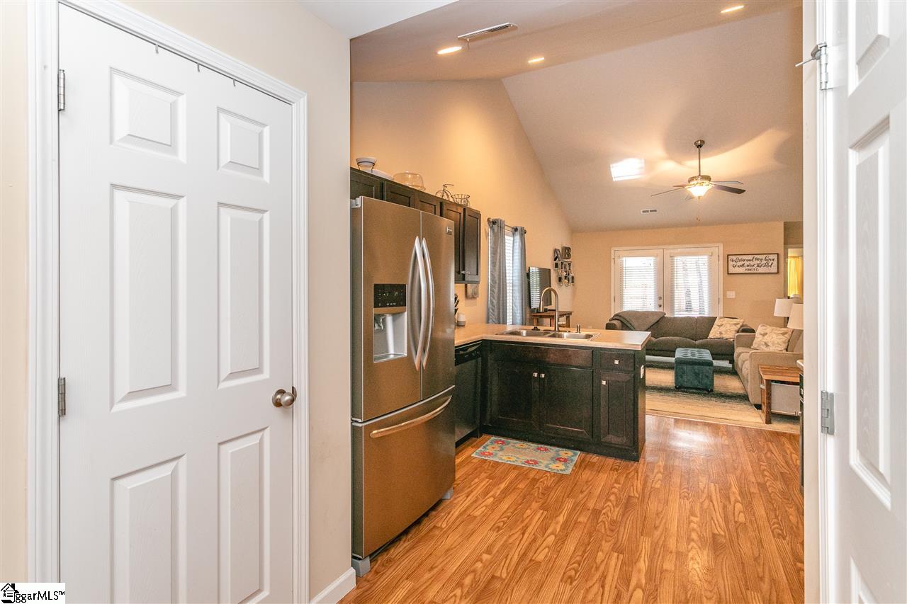 103 Soaring Hawk Court Anderson, SC 29621 - Photo 5 of 22