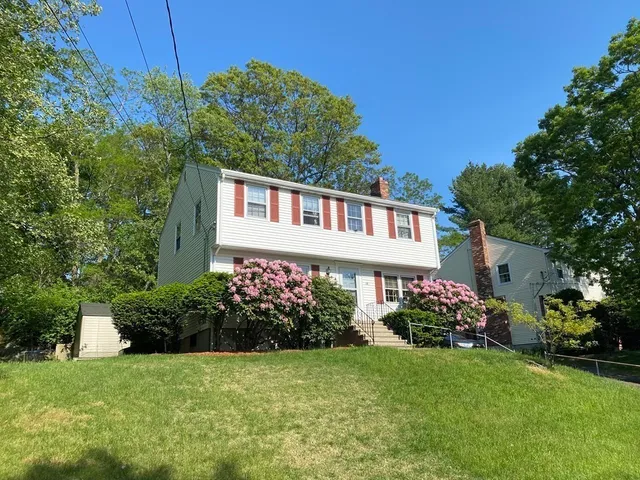 $4,600 | 17 Circle Road, Lexington, MA 02420