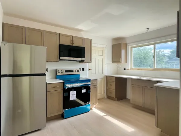 $4,200 | 78 Hull Street, Unit 2, Belmont, MA 02478