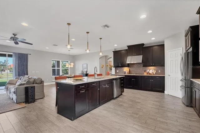 $1,285,000 | 6347 Anise Drive, Sarasota, FL 34238