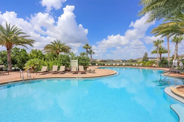 $1,285,000 | 6347 Anise Drive, Sarasota, FL 34238