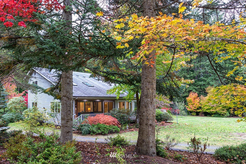5598 Wilkinson Road Langley, WA 98260 - Photo 1 of 24 Gallery Image 1