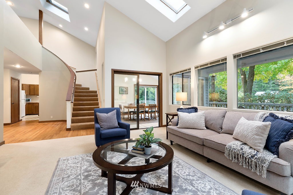 5598 Wilkinson Road Langley, WA 98260 - Photo 3 of 24 Gallery Image 3