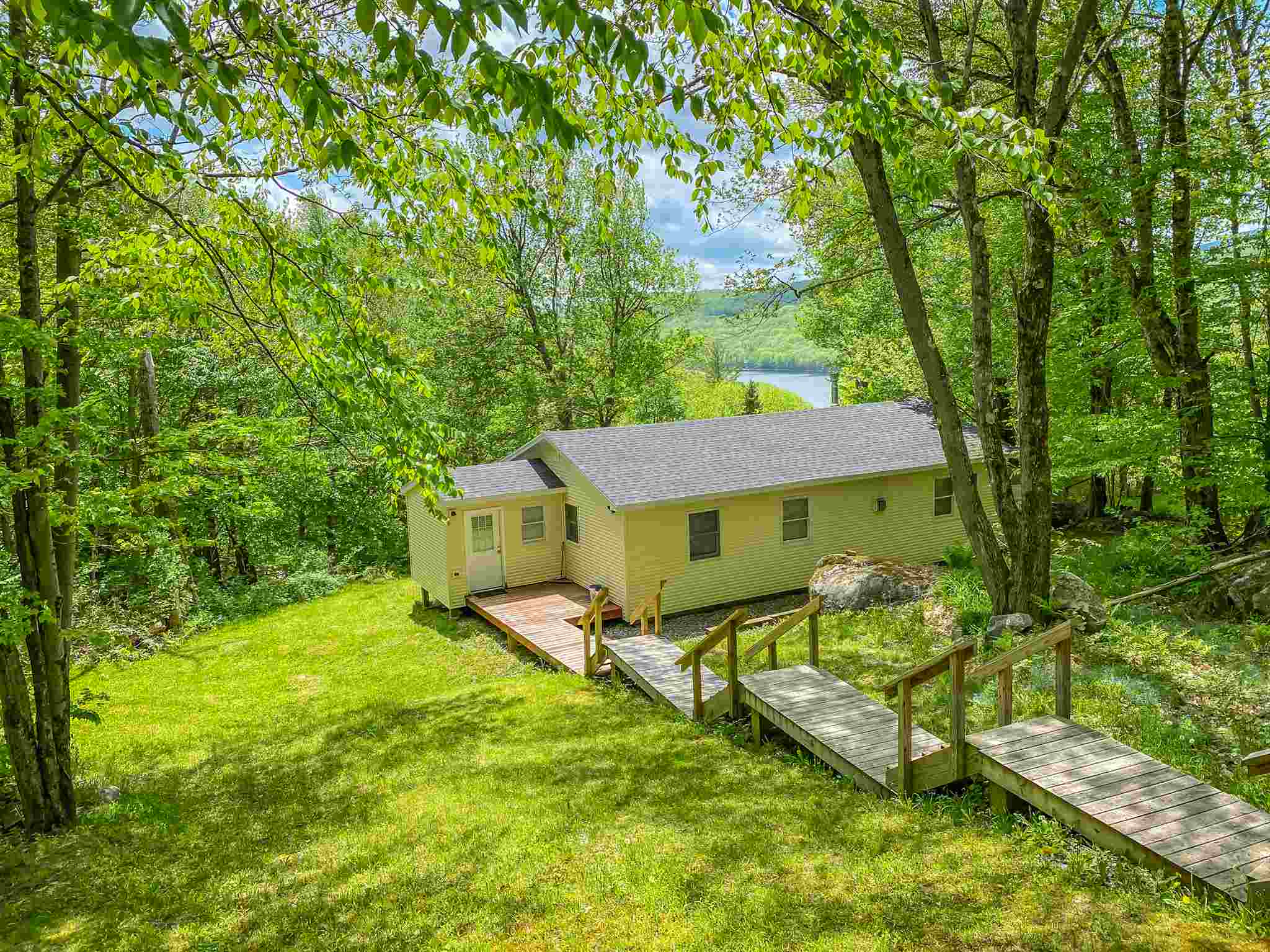 86 Town Farm Road Wilmington, VT 05363 - Photo 1 of 21 Gallery Image 1