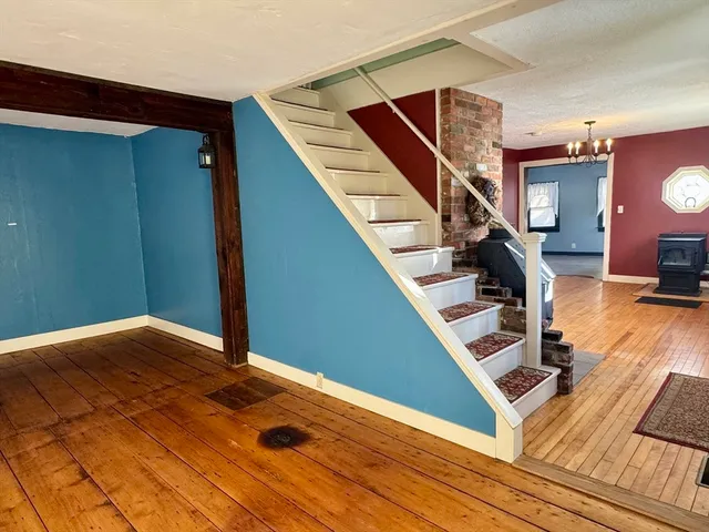 $239,000 | 2167 Route 2, Charlemont, MA 01370