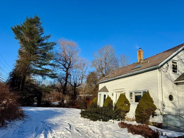 $239,000 | 2167 Route 2, Charlemont, MA 01370