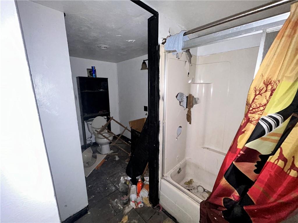 130 Zara Street Pittsburgh, PA 15210 - Photo 14 of 16