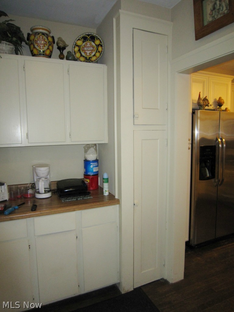 3247 Clarendon Road Cleveland, OH 44118 - Photo 9 of 18 Gallery Image 9
