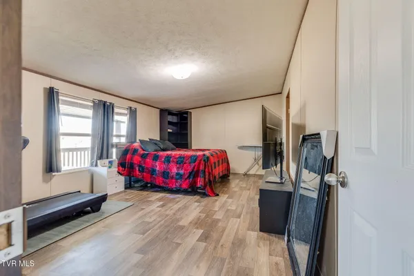 $199,900 | 274 Memorial School Lane, Duffield, VA 24244