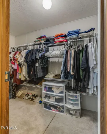 $199,900 | 274 Memorial School Lane, Duffield, VA 24244