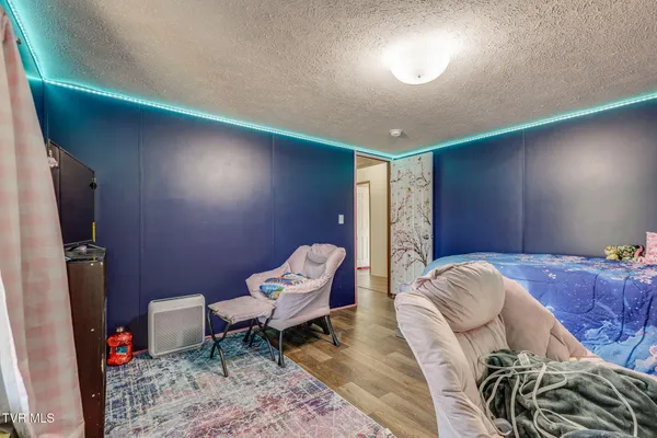 $199,900 | 274 Memorial School Lane, Duffield, VA 24244