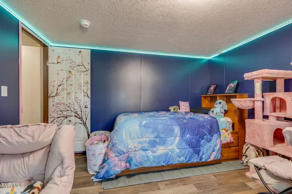 $199,900 | 274 Memorial School Lane, Duffield, VA 24244