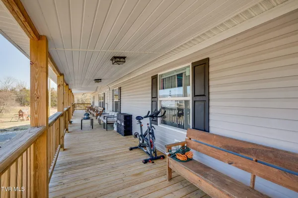 $209,000 | 274 Memorial School Lane, Duffield, VA 24244