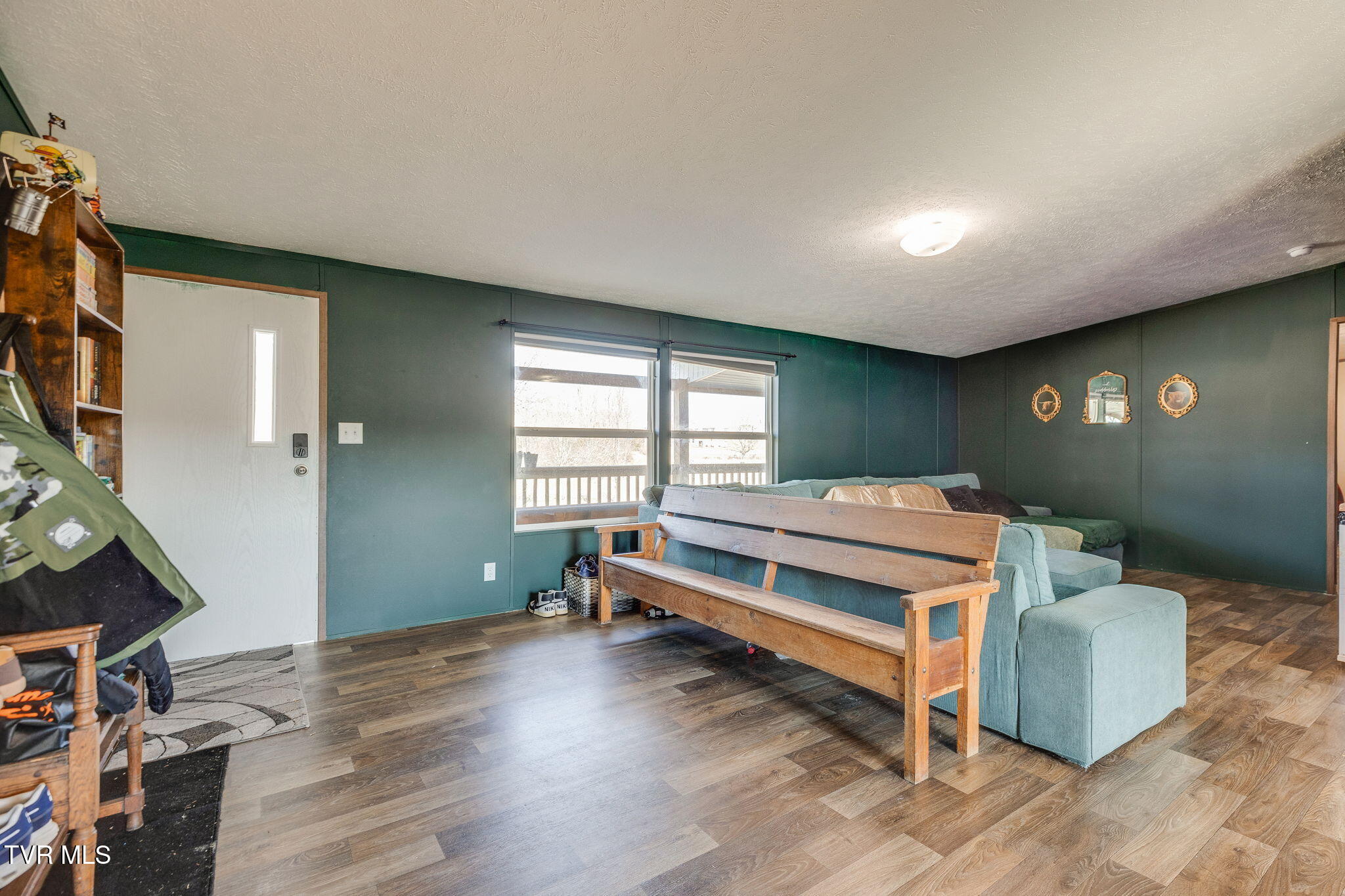 274 Memorial School Lane Duffield, VA 24244 - Photo 5 of 36 006