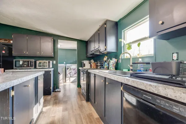 $209,000 | 274 Memorial School Lane, Duffield, VA 24244