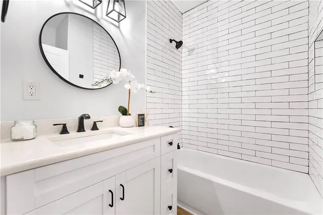 $2,975 | 56 Holly Road Northwest, Atlanta, GA 30314