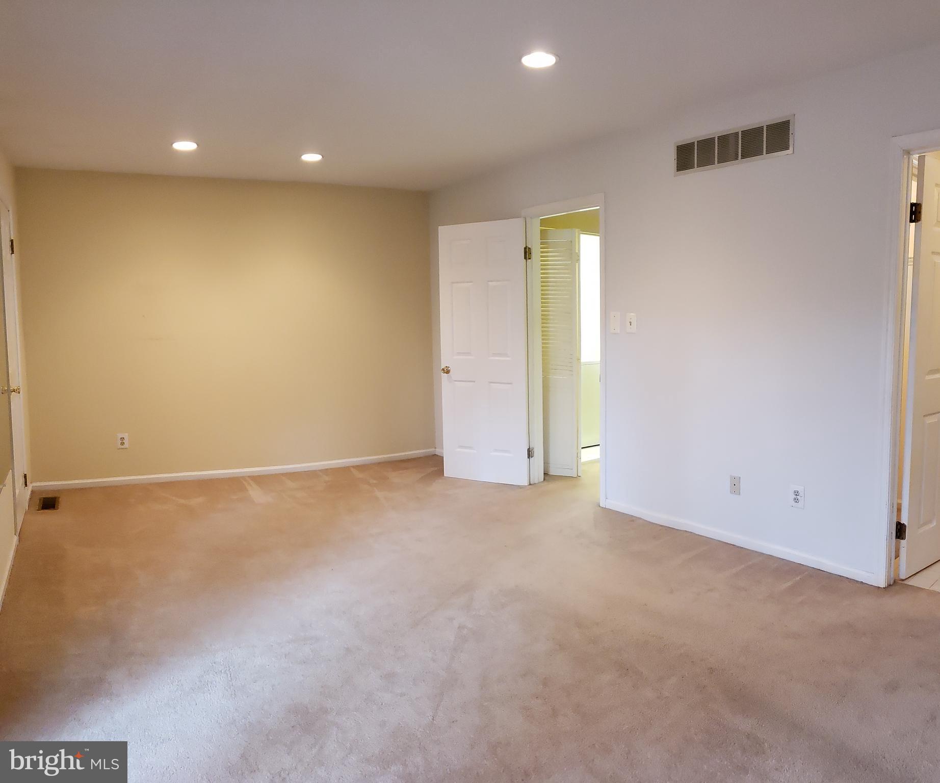 504 Williamson Circle Media, PA 19063 - Photo 21 of 33 a view of an empty room