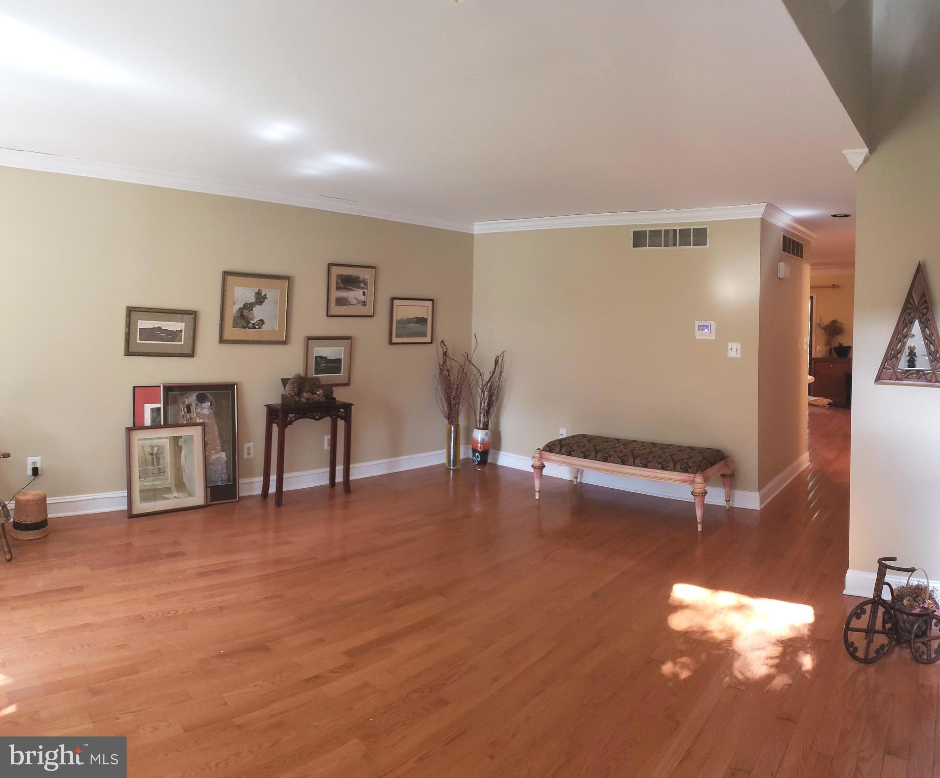 504 Williamson Circle Media, PA 19063 - Photo 5 of 33 a view of a livingroom with furniture and a flat screen tv