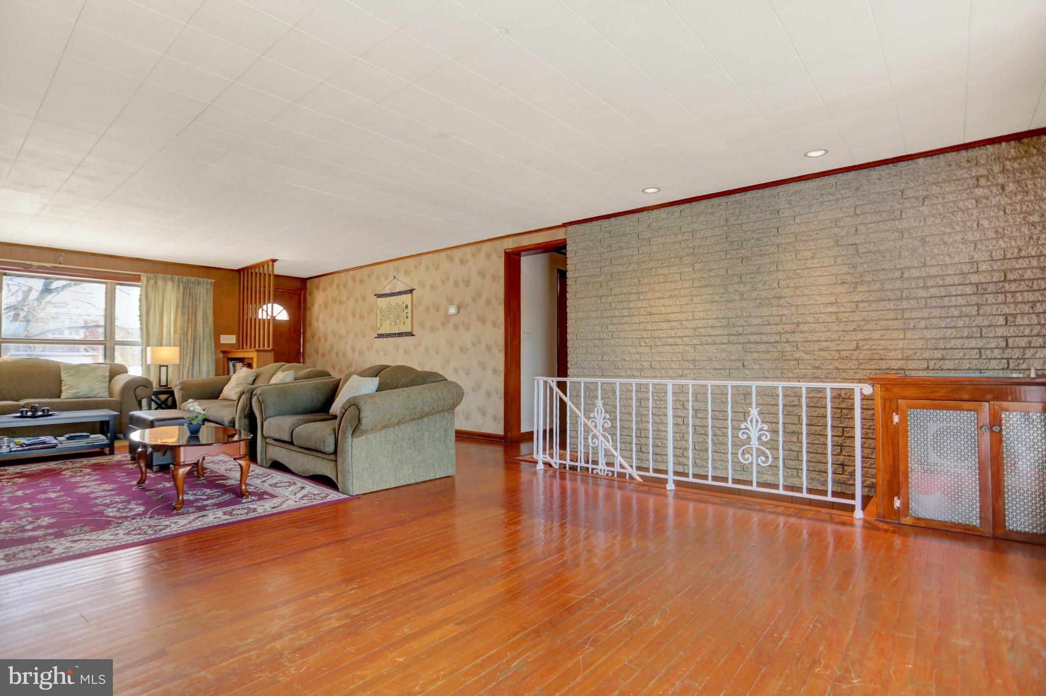 5326 Ridgeview Drive Harrisburg, PA 17112 - Photo 6 of 35 Gallery Image 6