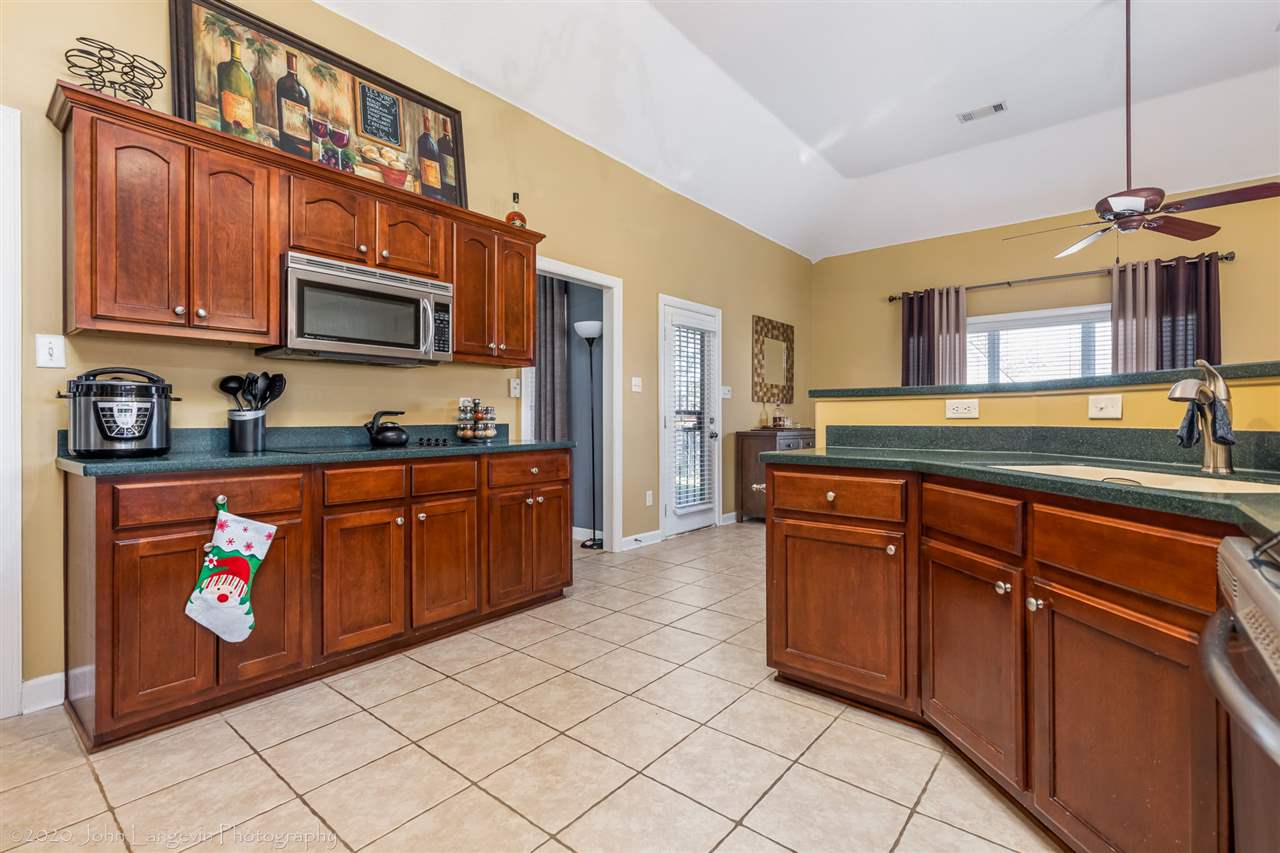 1078 Macon Hall Road Cordova, TN 38018 - Photo 12 of 25 Gallery Image 12