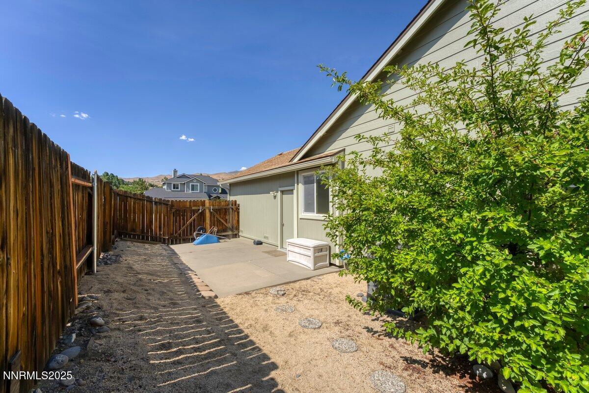 20 Eagle Claw Court Reno, NV 89523 - Photo 16 of 44 20 Eagle Claw Ct Reno NV 89523 37 of 63