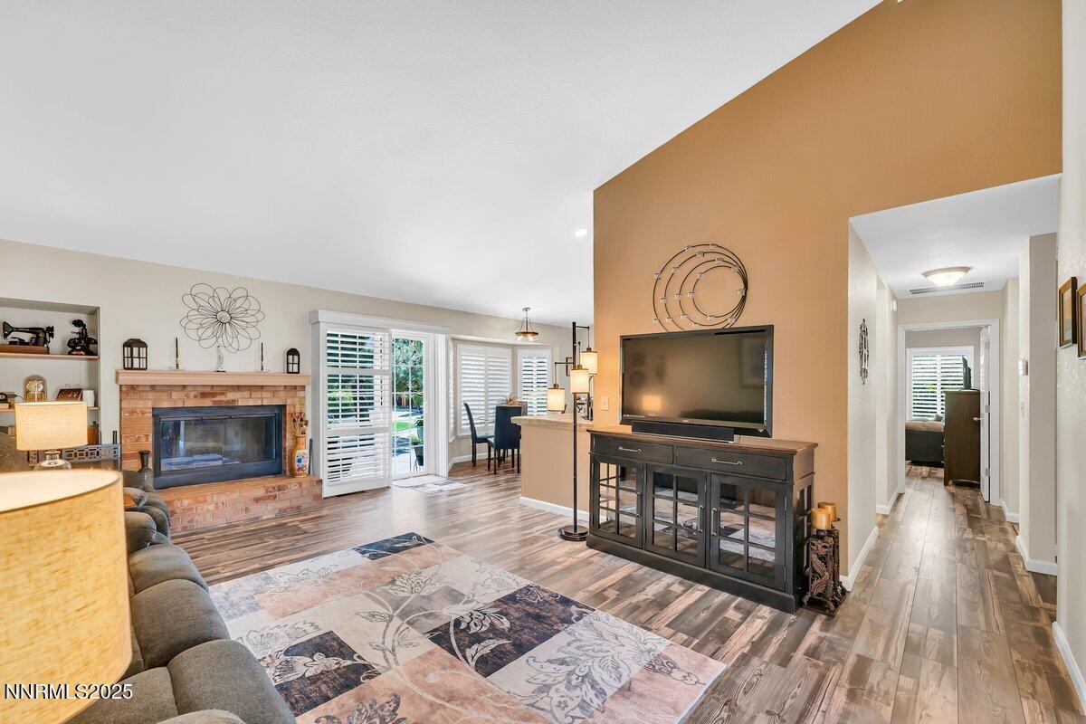 20 Eagle Claw Court Reno, NV 89523 - Photo 41 of 44 20 Eagle Claw Ct Reno NV 89523 11 of 63