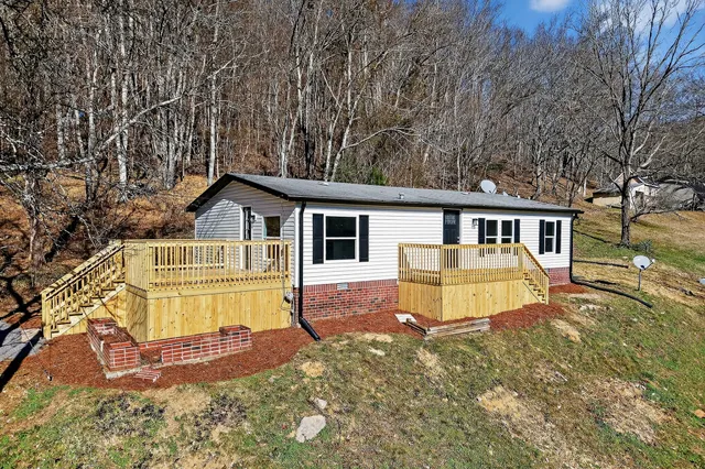 $289,900 | 593 Cedar Bend Road, Beechgrove, TN 37018