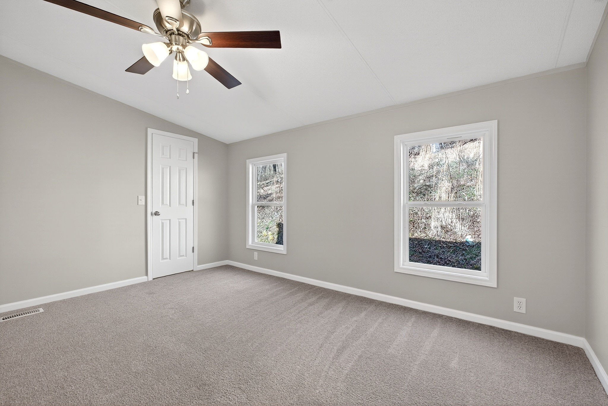 593 Cedar Bend Road Beechgrove, TN 37018 - Photo 15 of 38 a view of an empty room with a window