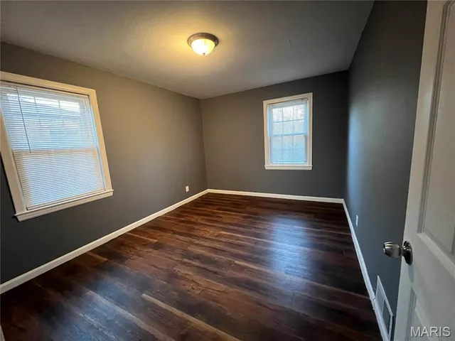 $1,350 | 1264 Grant Drive, St. Louis, MO 63132