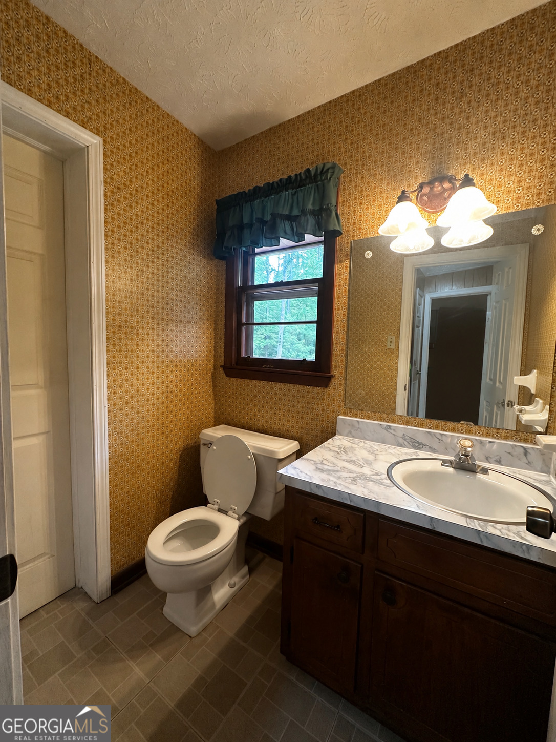 12276 Flat Shoals Road Covington, GA 30016 - Photo 34 of 35