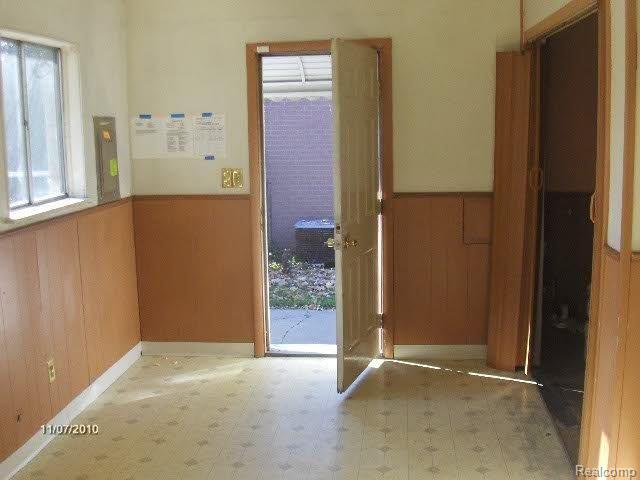 1802 Tyler Road Ypsilanti, MI 48198 - Photo 5 of 8 Picture 029