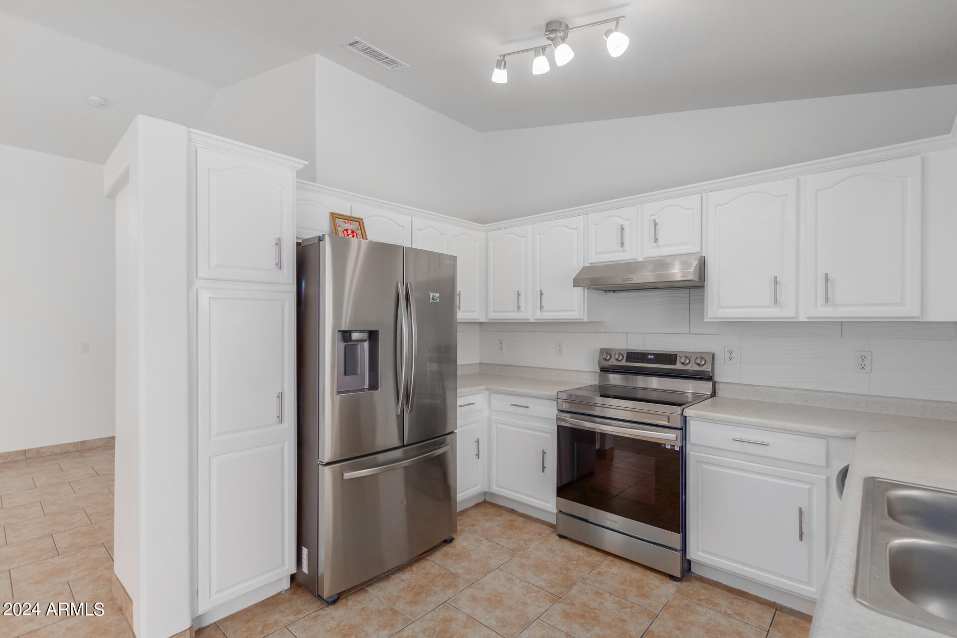 5142 West Pecan Road Laveen, AZ 85339 - Photo 9 of 30 09 - Pecan
