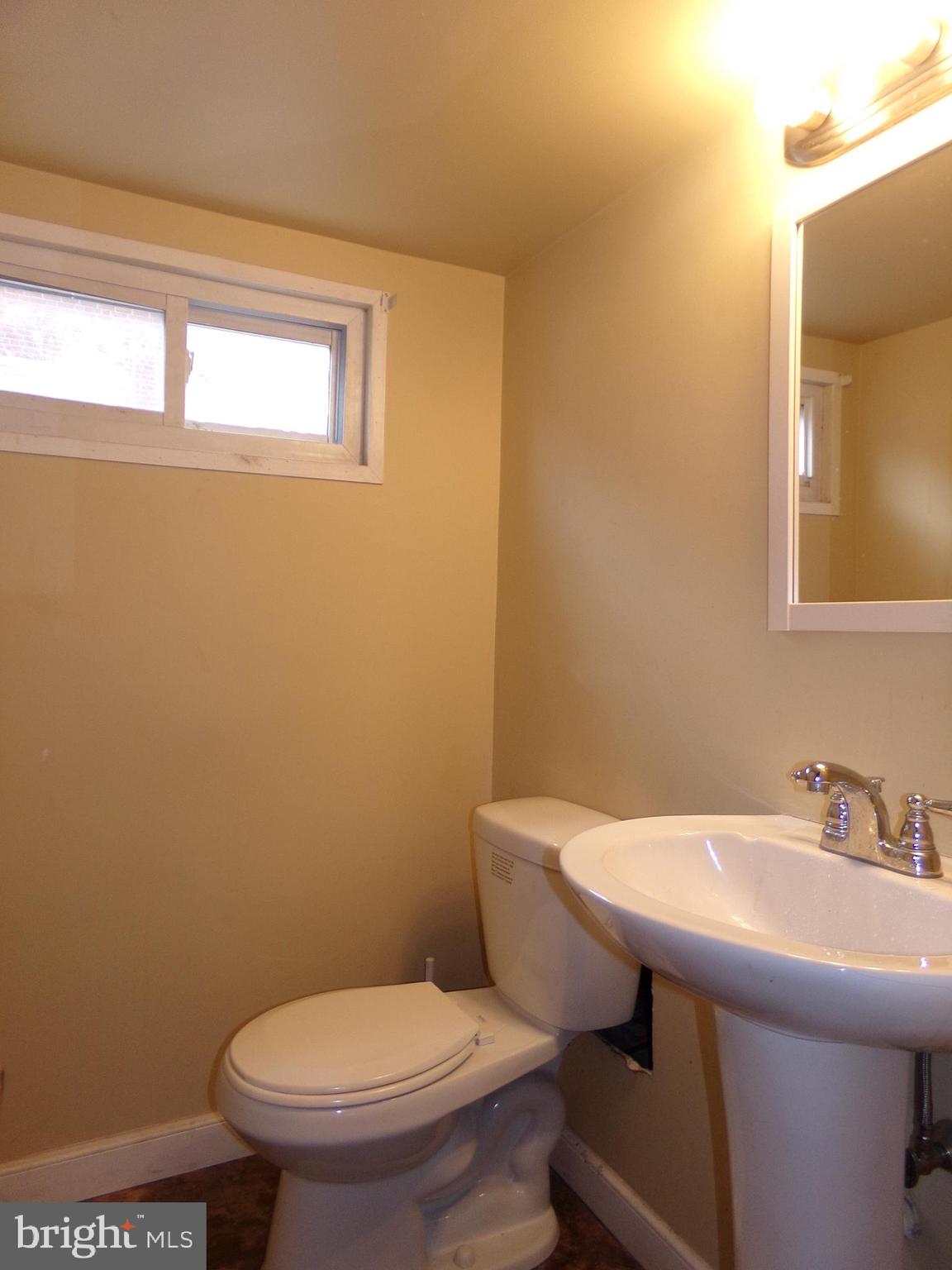 26 Concord Road Darby, PA 19023 - Photo 34 of 37 Basement half bathroom