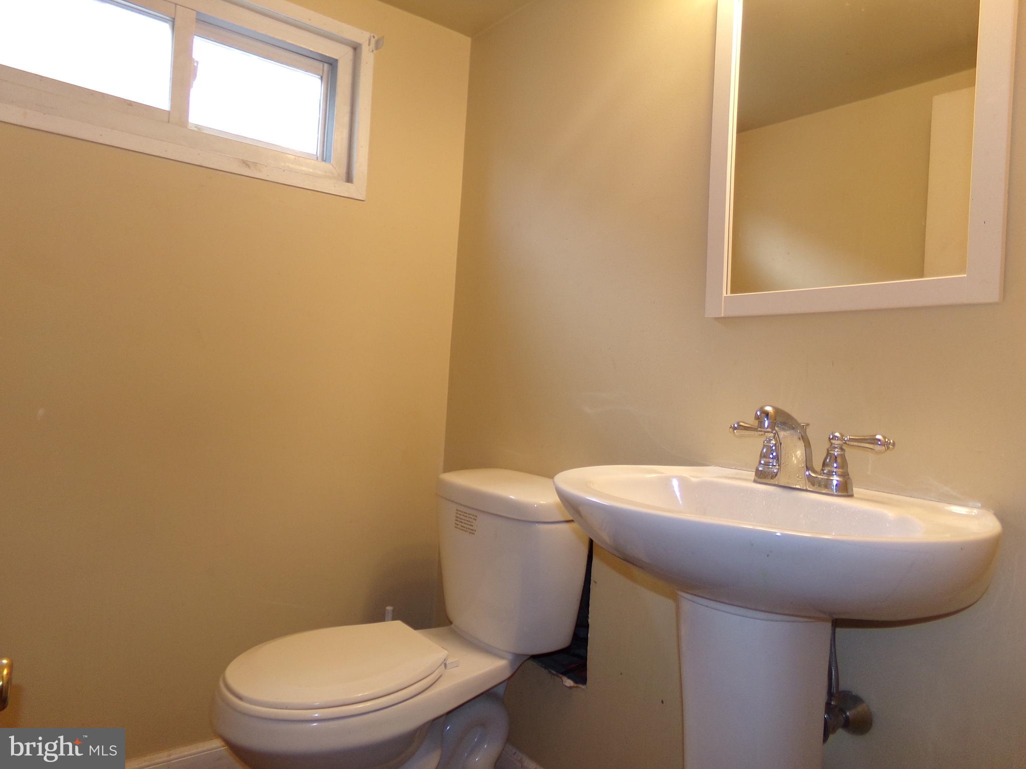 26 Concord Road Darby, PA 19023 - Photo 35 of 37 Gallery Image 35