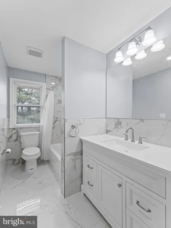 $550,000 | 916 Edgemoor Road, Cherry Hill, NJ 08034