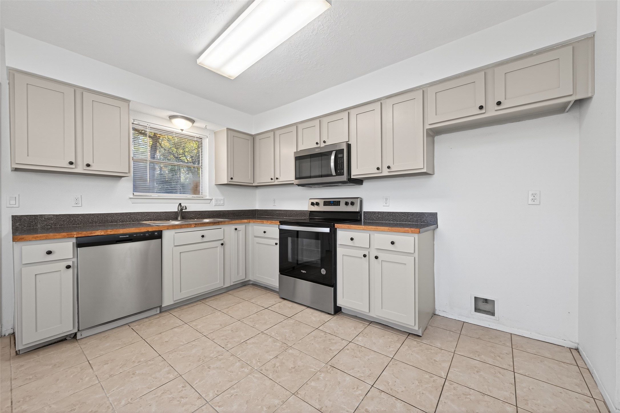 4630 Hickorygate Drive Spring, TX 77373 - Photo 14 of 32