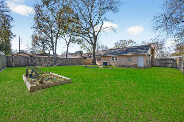 $1,800 | 4630 Hickorygate Drive, Spring, TX 77373