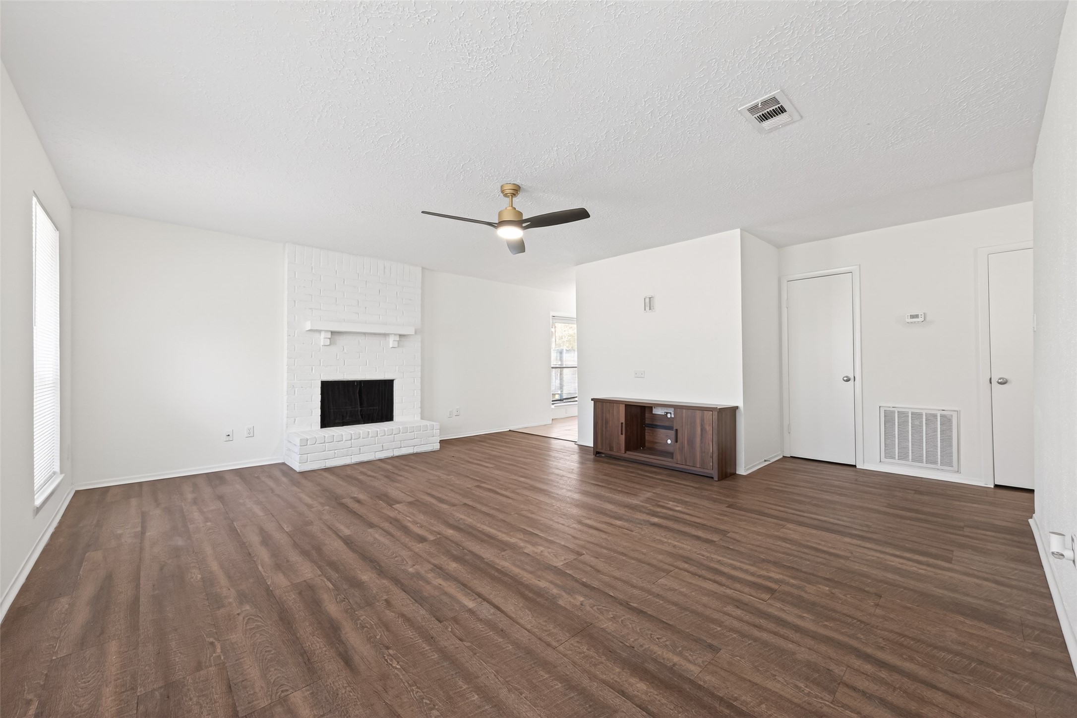 4630 Hickorygate Drive Spring, TX 77373 - Photo 9 of 32