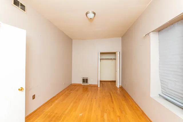 $1,735 | 1335 North Wolcott Avenue, Unit 1F, Chicago, IL 60622