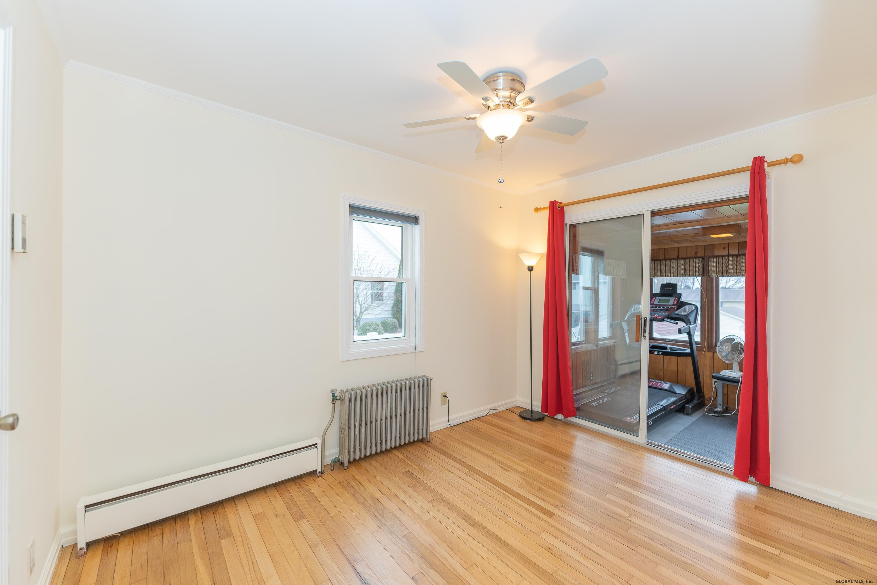 13 Woodrow Road Amsterdam, NY 12010 - Photo 21 of 57 Photo 21
