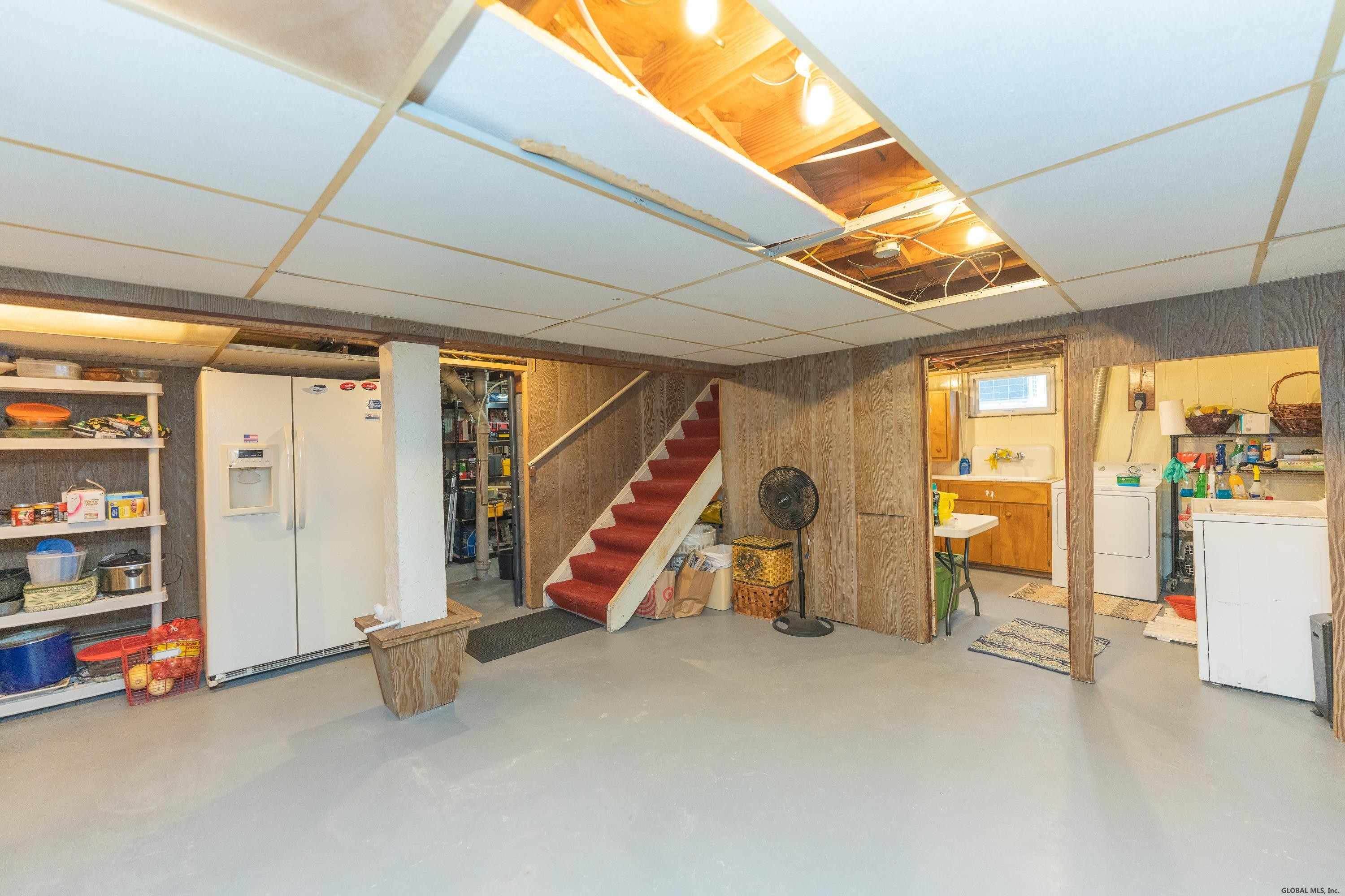 13 Woodrow Road Amsterdam, NY 12010 - Photo 45 of 57 Photo 45