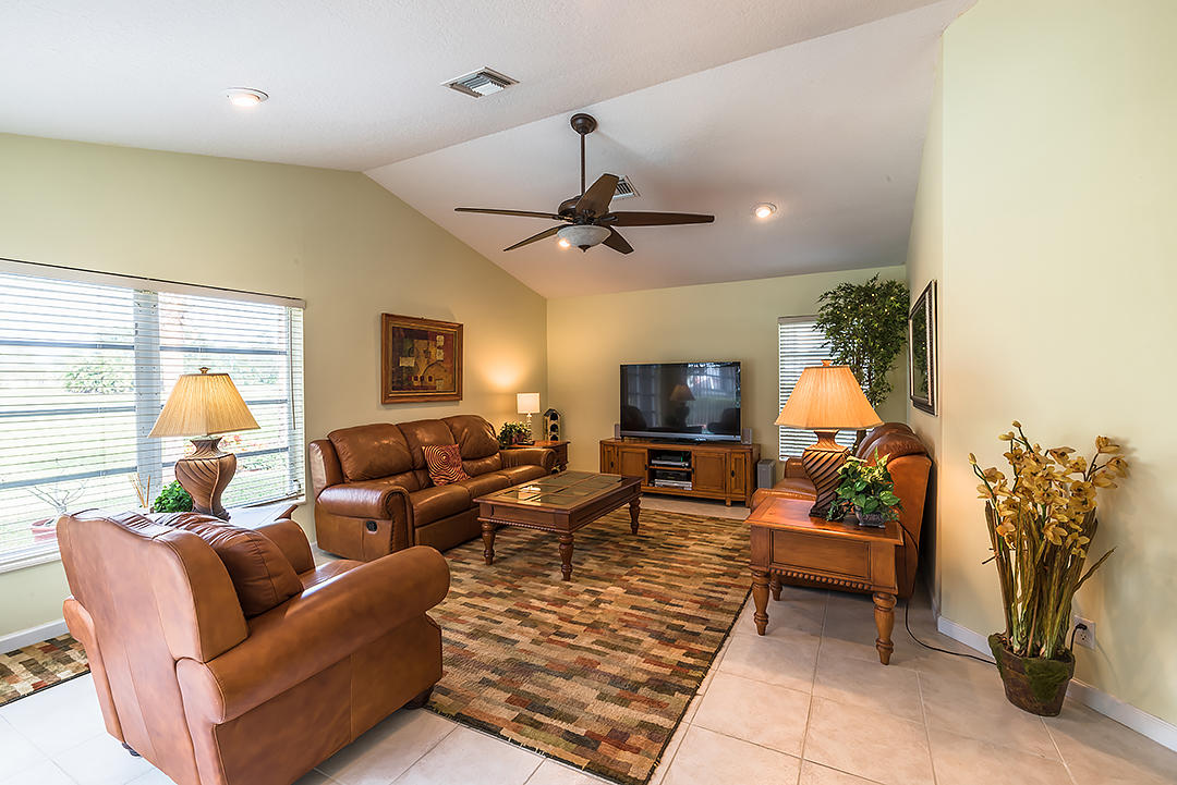4259 Fox Trace Road Boynton Beach, FL 33436 - Photo 12 of 31 4259-FOX-TRACE-011