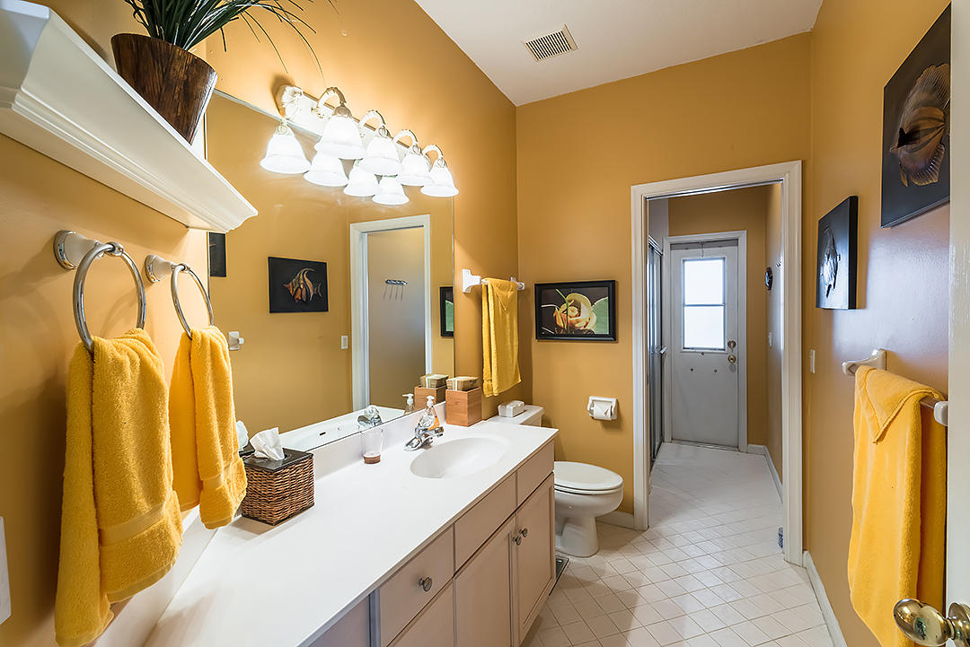 4259 Fox Trace Road Boynton Beach, FL 33436 - Photo 21 of 31 4259-FOX-TRACE-020