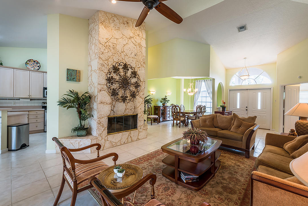 4259 Fox Trace Road Boynton Beach, FL 33436 - Photo 4 of 31 4259-FOX-TRACE-003
