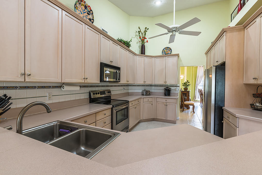 4259 Fox Trace Road Boynton Beach, FL 33436 - Photo 9 of 31 4259-FOX-TRACE-008