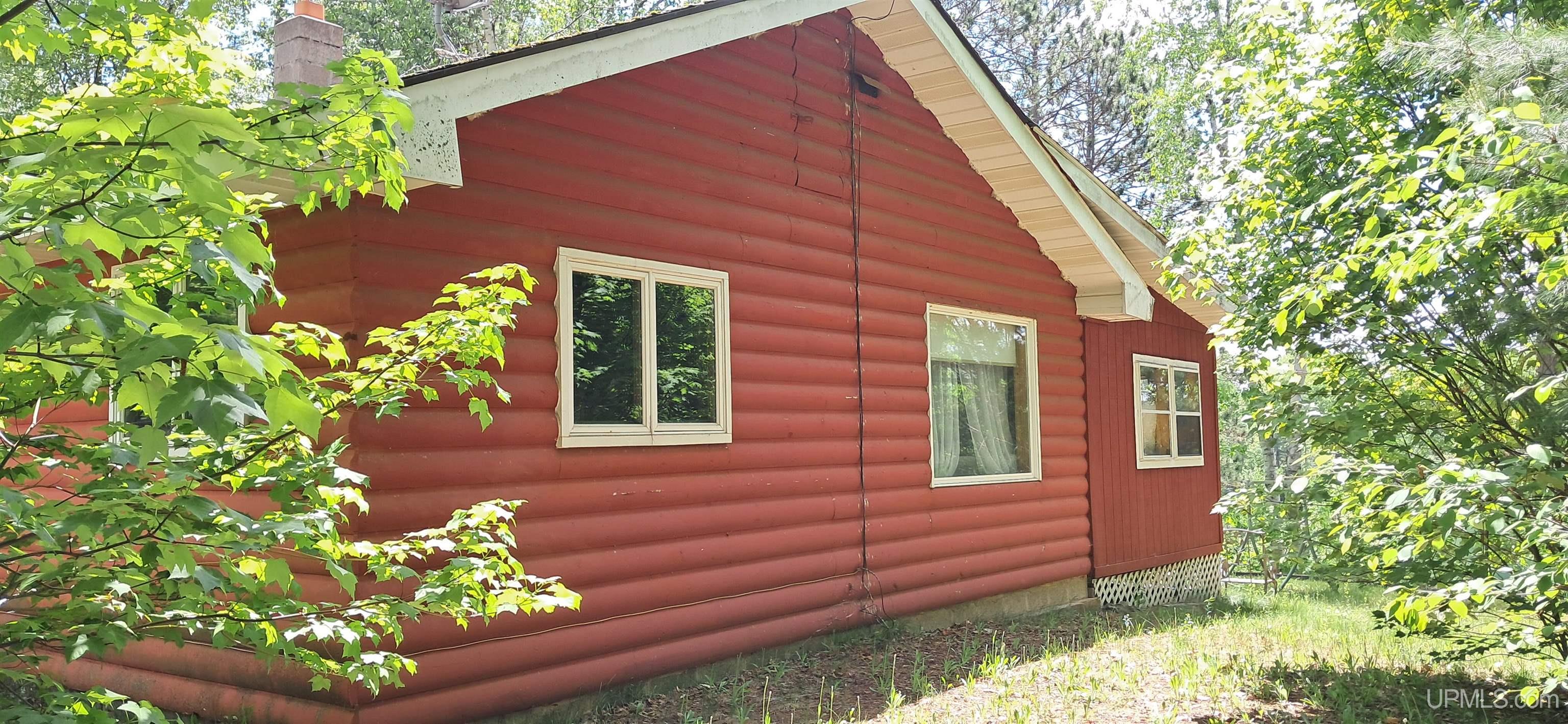 1200 North Shore Road Gwinn, MI 49841 - Photo 7 of 39