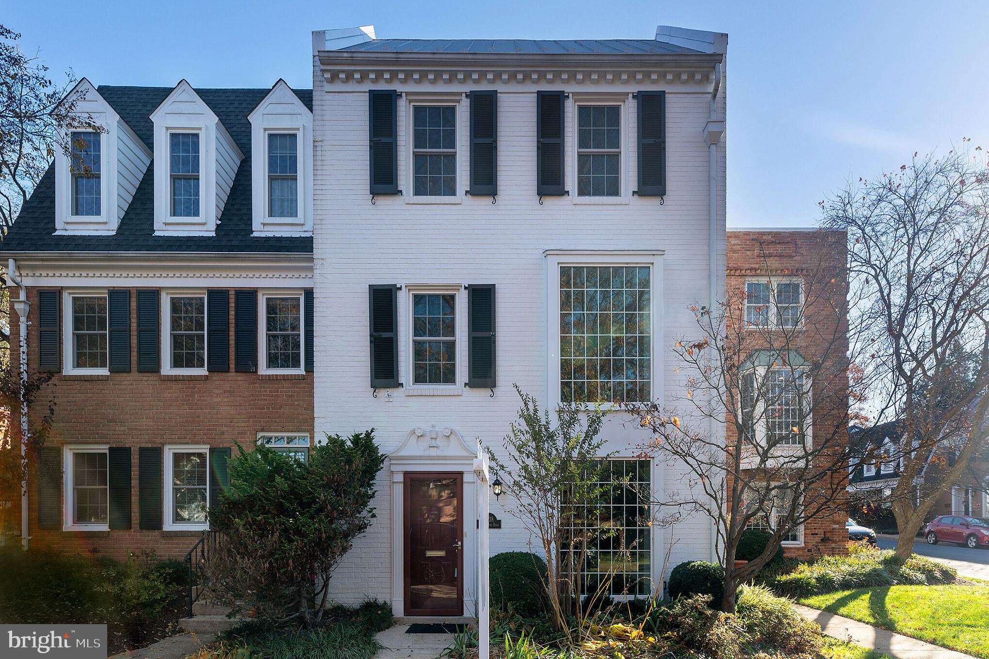 6738 Towne Lane Road McLean, VA 22101 - Photo 2 of 31 Gallery Image 2