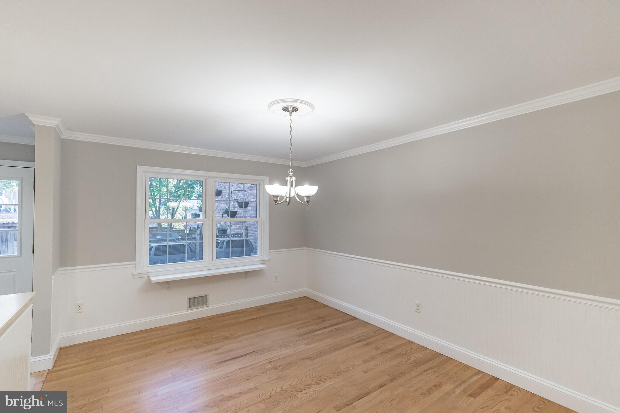 6738 Towne Lane Road McLean, VA 22101 - Photo 12 of 31 Gallery Image 12