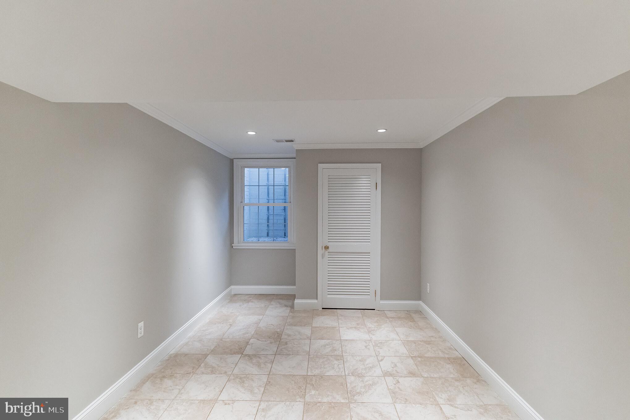 6738 Towne Lane Road McLean, VA 22101 - Photo 29 of 31 Gallery Image 29