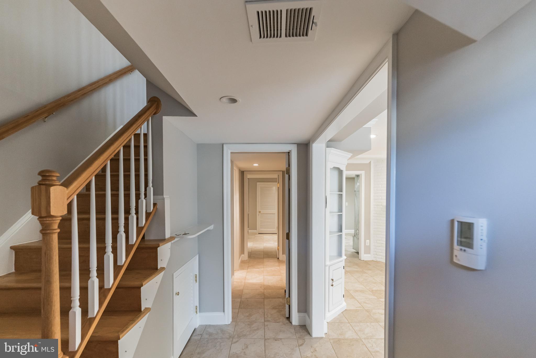 6738 Towne Lane Road McLean, VA 22101 - Photo 7 of 31 Gallery Image 7